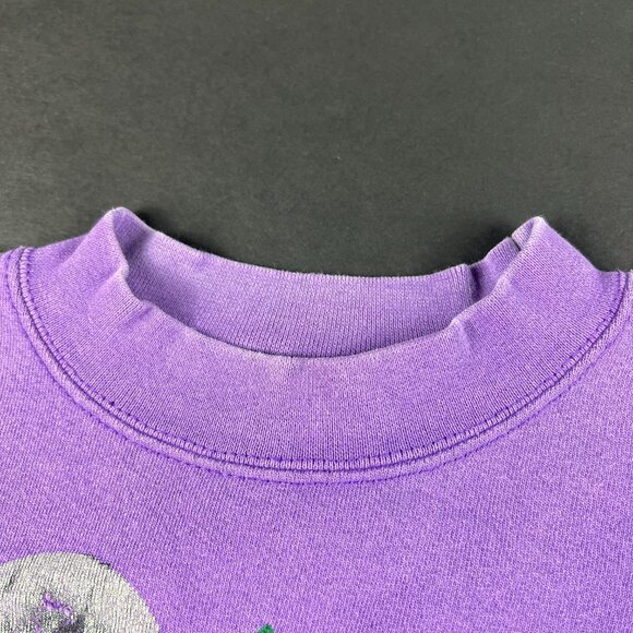 VTG 90s Nike Air Jordan Sweatshirt Youth Boxy Medium Purple Thrashed Crewneck - Picture 10 of 16